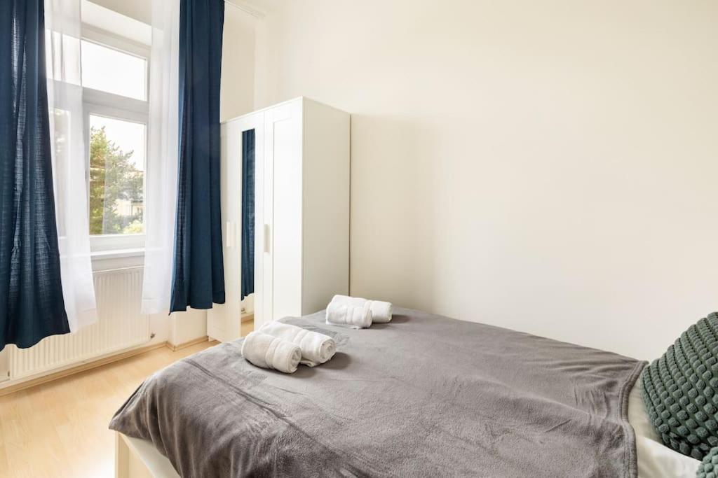 Beautiful 1 Bedroom Apartment Near Schoenbrunn ウィーン エクステリア 写真